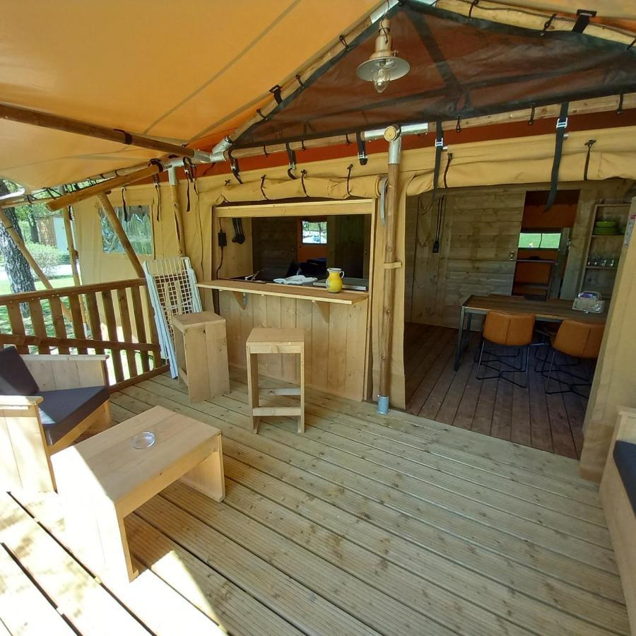 Camping Du Moulin De Thoard Esterno foto